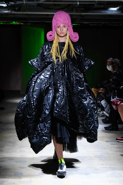 Look 14